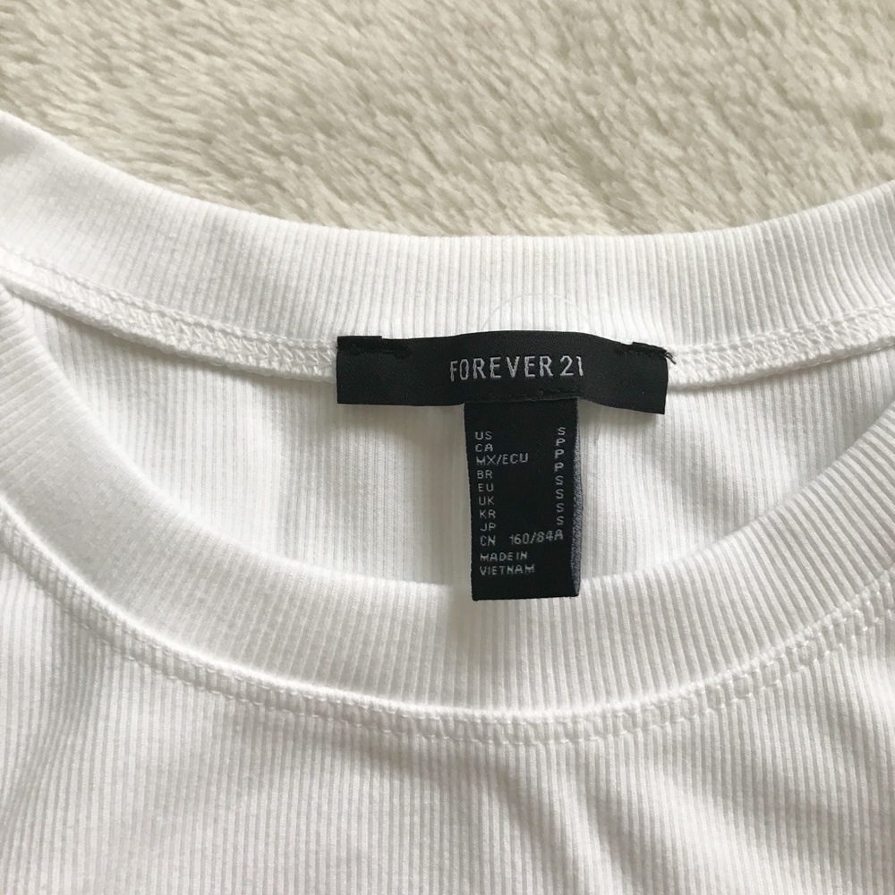 NWT White Ribbed Tank Top - Picture 2 of 4
